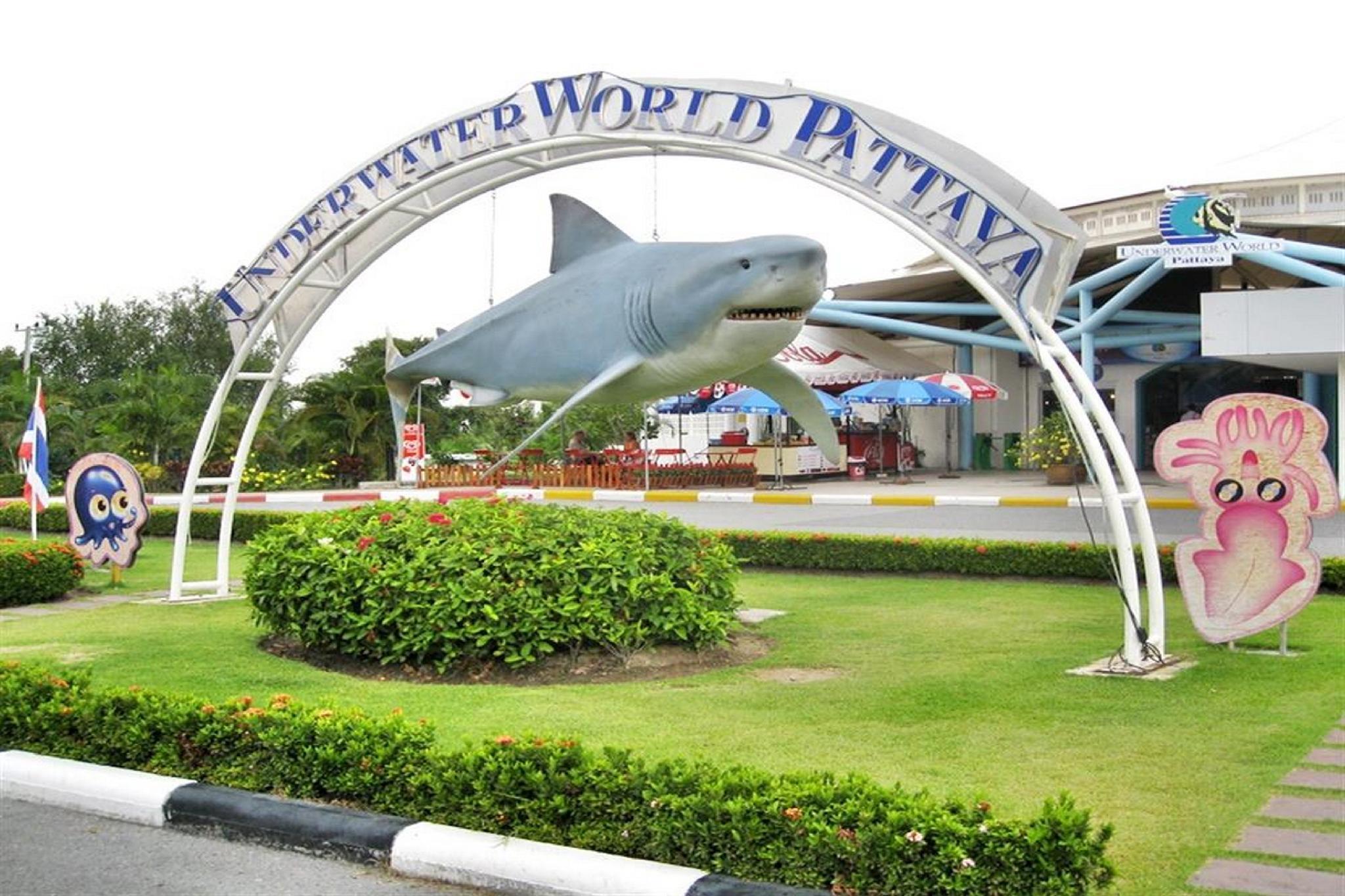 Oyo 963 Sunshine Guesthouse Pattaya Esterno foto